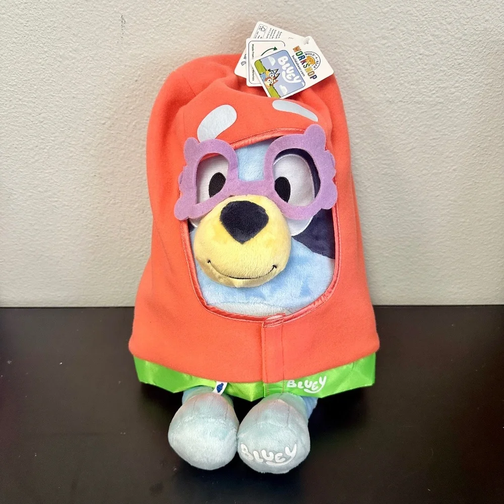 Build A Bear BLUEY Plush Grandma Costume Janet Voice & Theme Song - NEW IN HAND - Picture 1 of 3